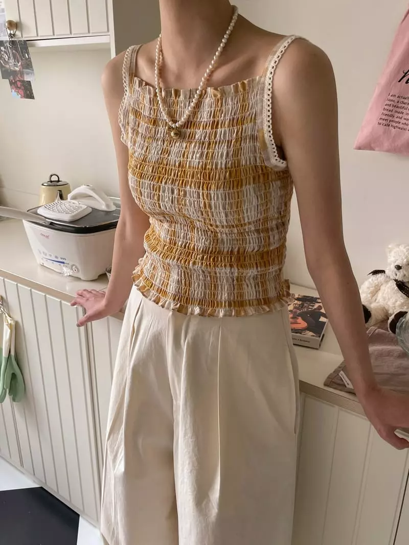 Dailyjud - Korean Women Fashion - #romanticstyle - Smocked Banding Top - 2
