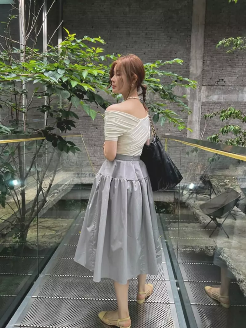 Dailyjud - Korean Women Fashion - #momslook - Volume Whole Skirt - 4