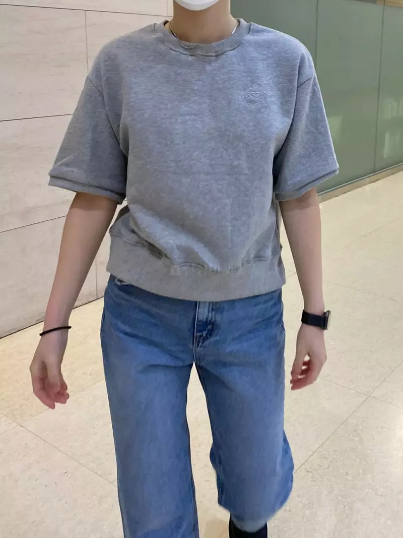 Enten - Korean Women Fashion - #shopsmall - Number Half Sweatshirt