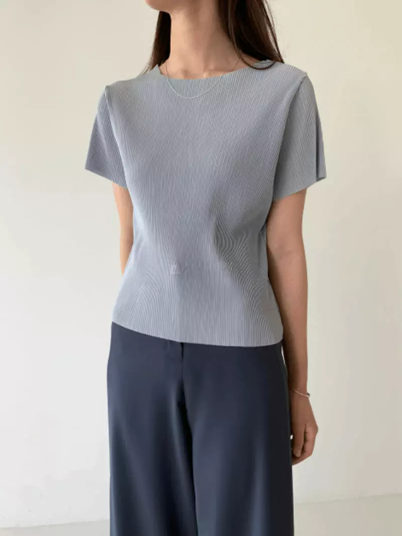 Enten - Korean Women Fashion - #thelittlethings - Pleats Tee - 2