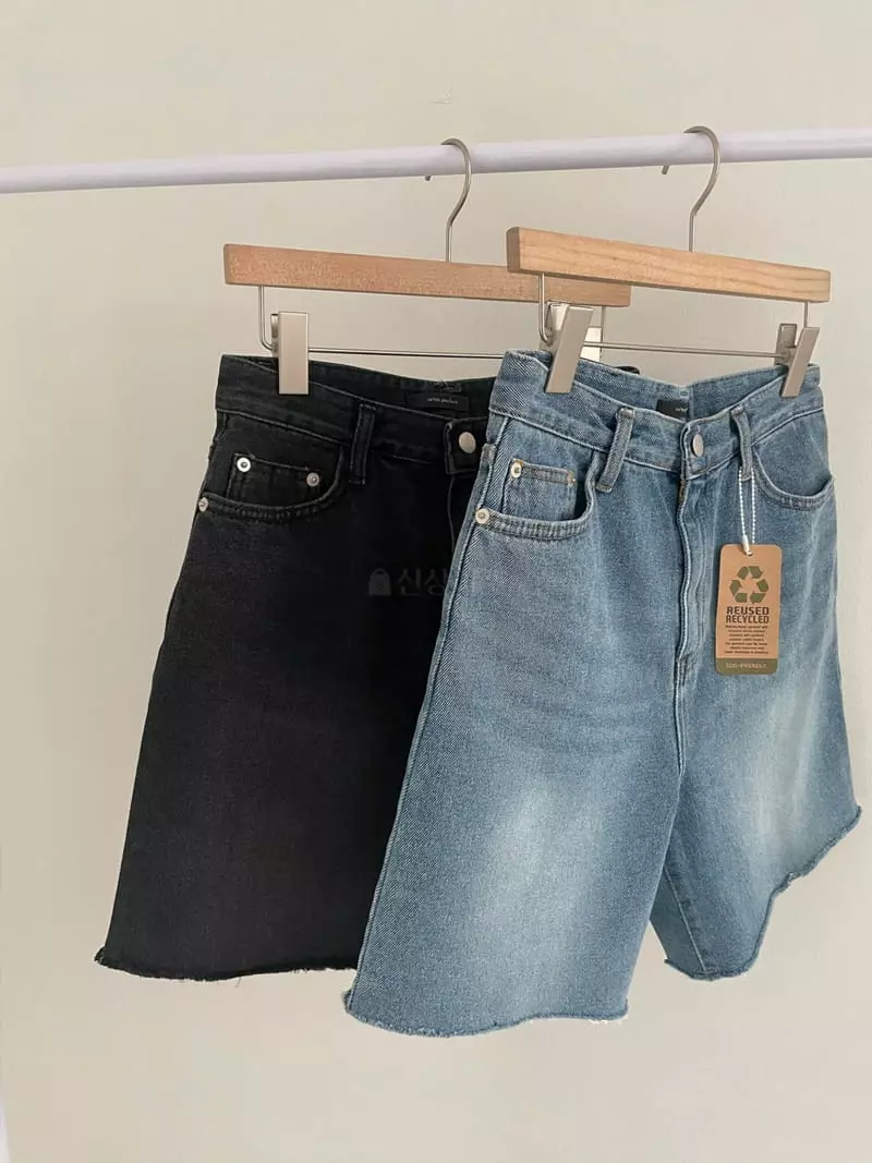 Enten - Korean Women Fashion - #momslook - 113 Denim Shorts - 4