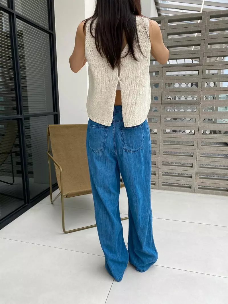 Gallery - Korean Women Fashion - #thelittlethings - Pintuck Jeans - 3