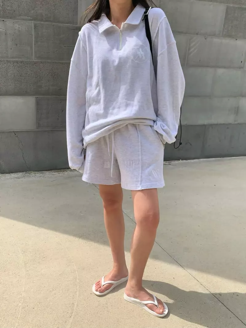 Gentlewoman - Korean Women Fashion - #momslook - Yuni Sweatshirt - 4