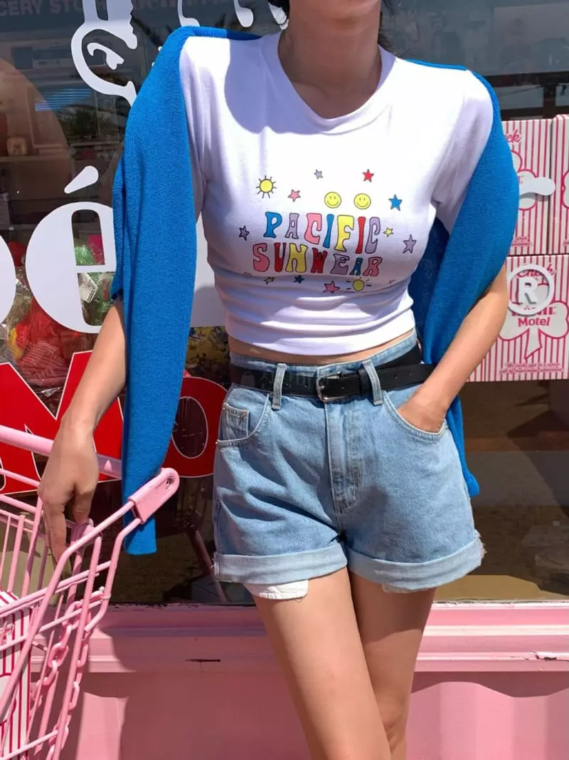 Gentlewoman - Korean Women Fashion - #momslook - Sunny Tee - 2
