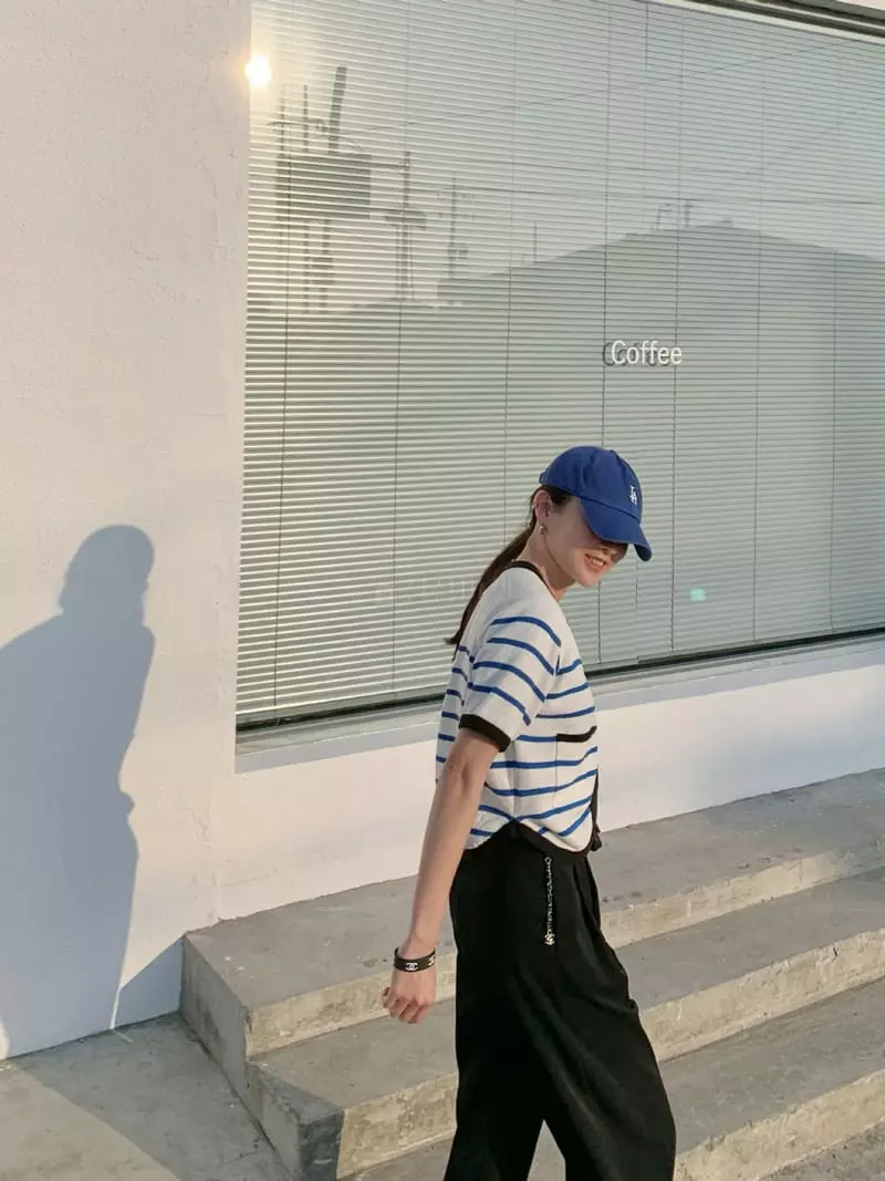 Gentlewoman - Korean Women Fashion - #pursuepretty - Stripes Cardigan - 3