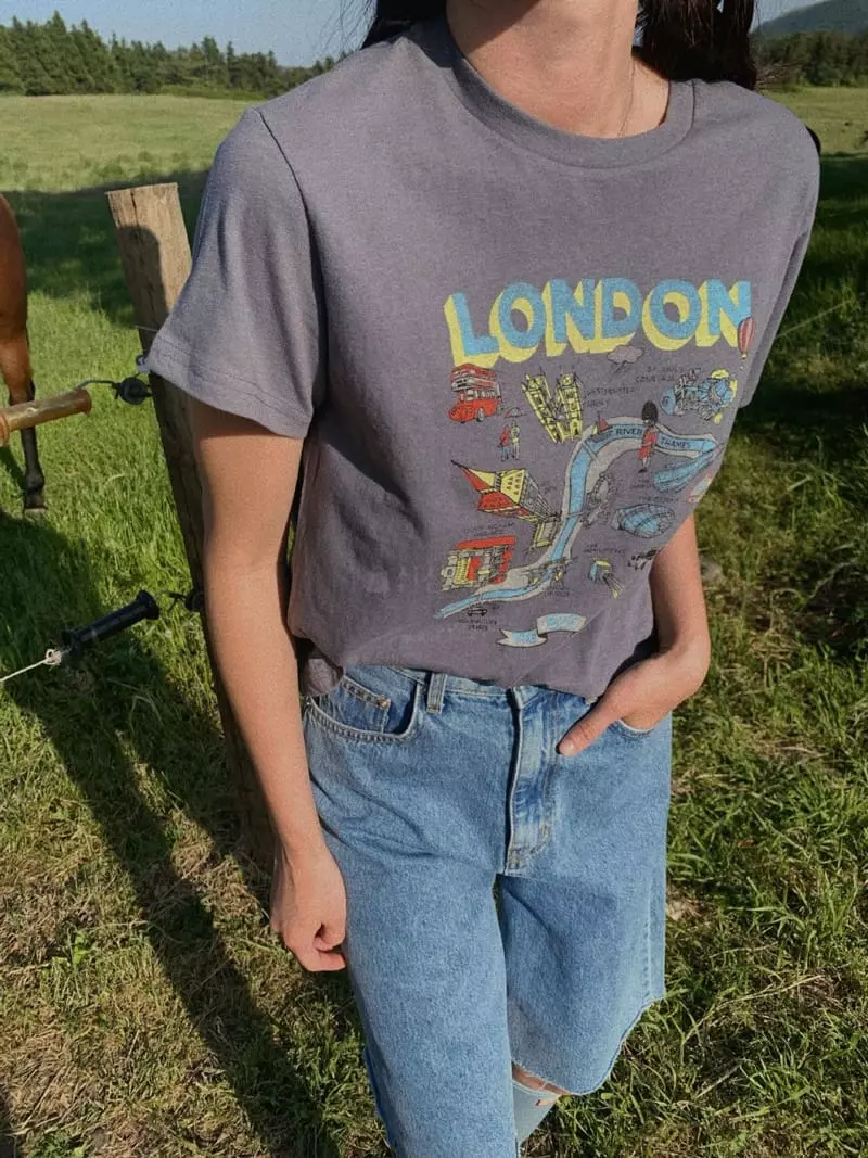 Gentlewoman - Korean Women Fashion - #womensfashion - London Tee