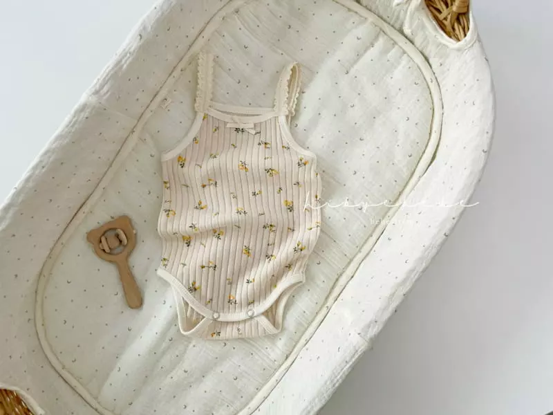 Hi Byebebe - Korean Baby Fashion - #babyfever - Frill Knit Sleeveless Bodysuit - 5