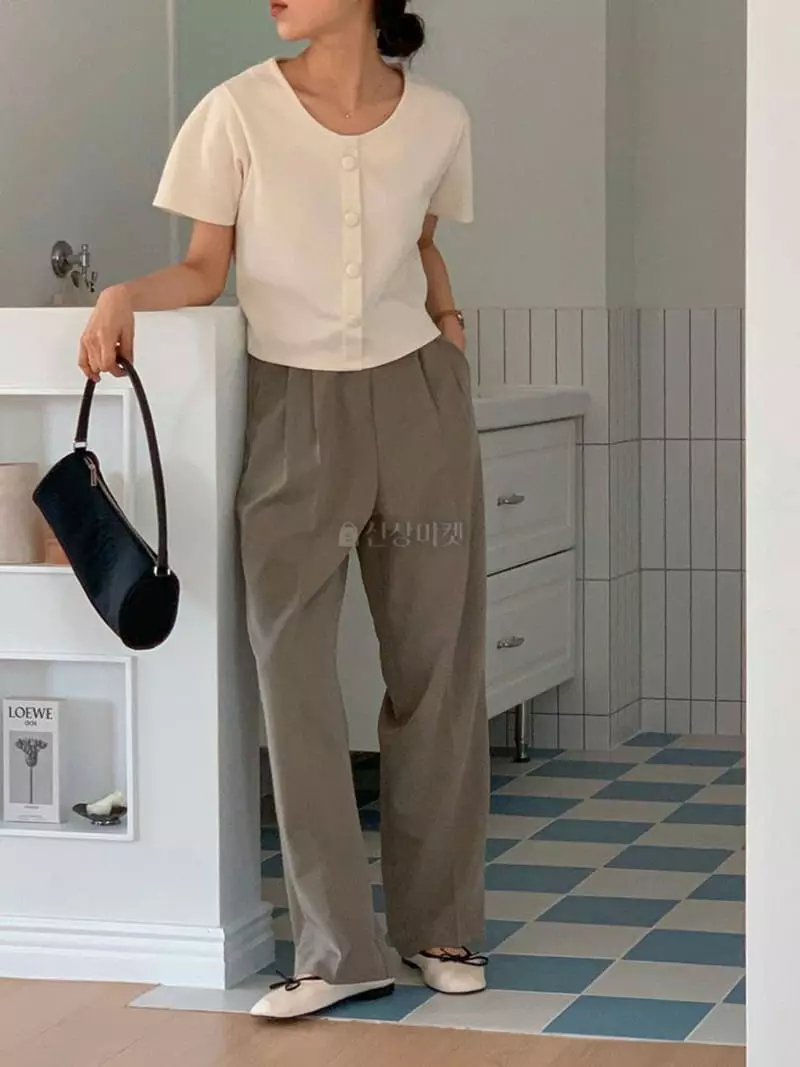 Hither - Korean Women Fashion - #momslook - Chucream Button Tee
