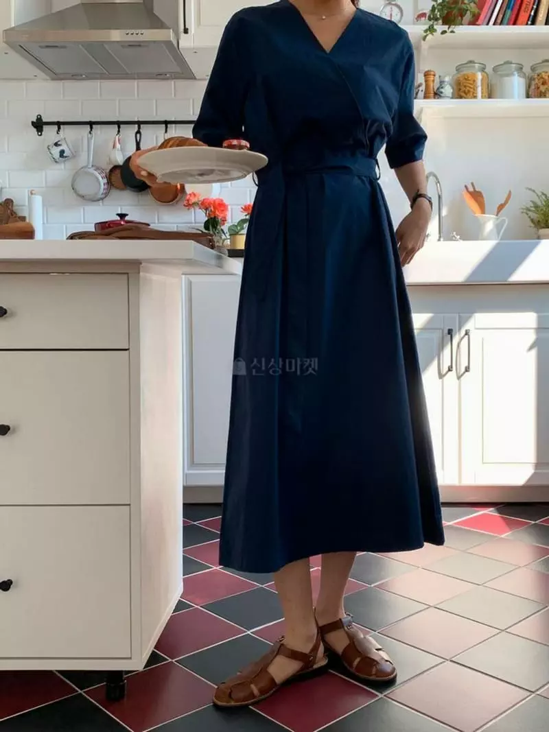 Hither - Korean Women Fashion - #momslook - Rio V Wrap One-piece - 3