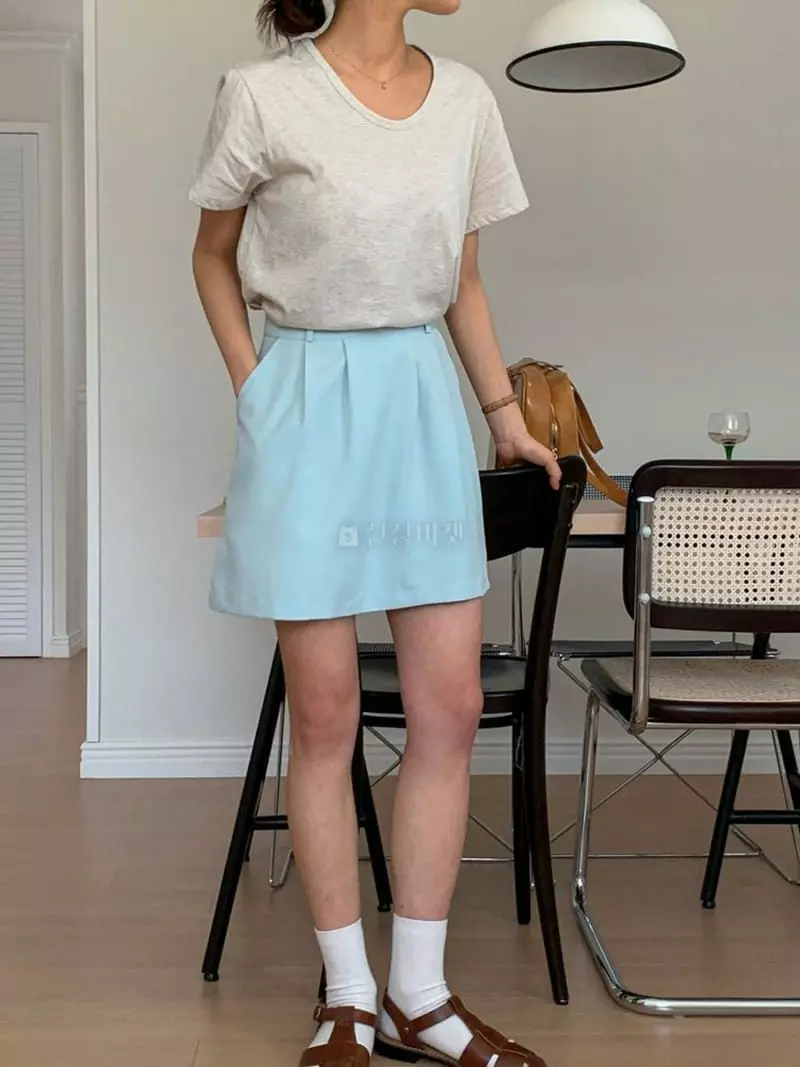 Hither - Korean Women Fashion - #womensfashion - Maren U Neck Tee - 2