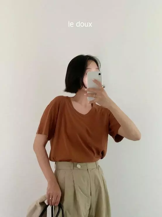Melon Switch - Korean Women Fashion - #momslook - Mom Need U Neck Tee - 3
