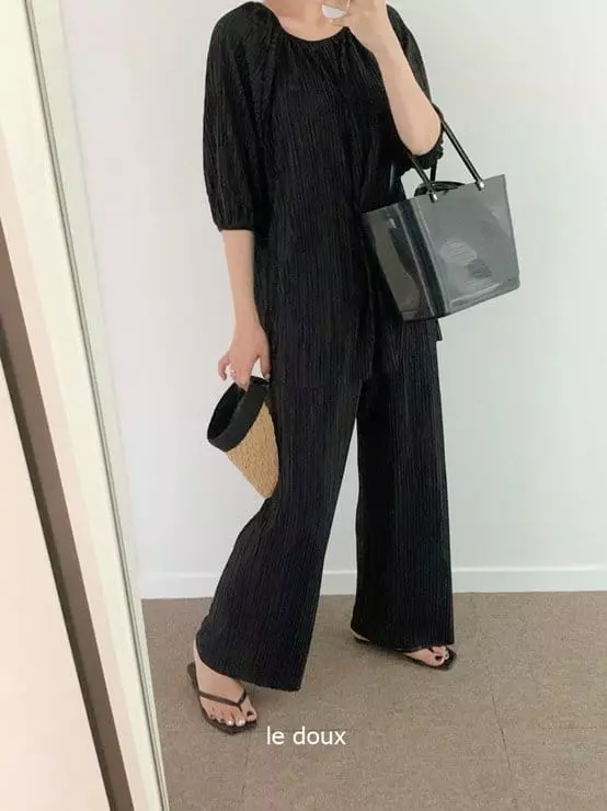 Melon Switch - Korean Women Fashion - #romanticstyle - Mom Puff Pleats Top Bottom Set - 8