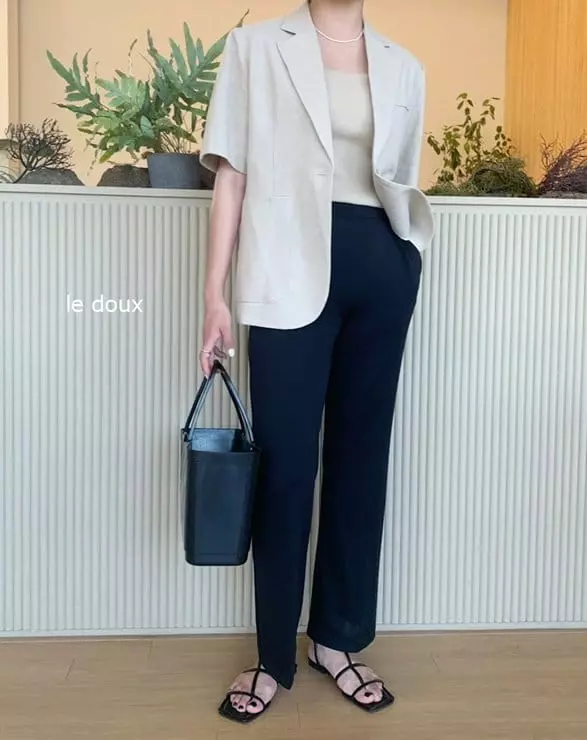 Melon Switch - Korean Women Fashion - #vintagekidsstyle - Mom Leg Pants - 7