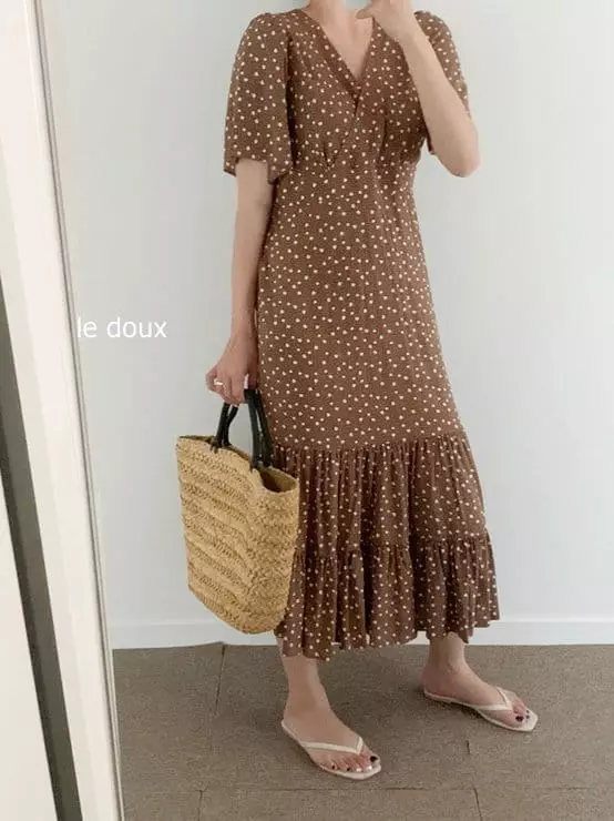 Melon Switch - Korean Women Fashion - #womensfashion - Mom Brownie Small Flower One-piece - 2