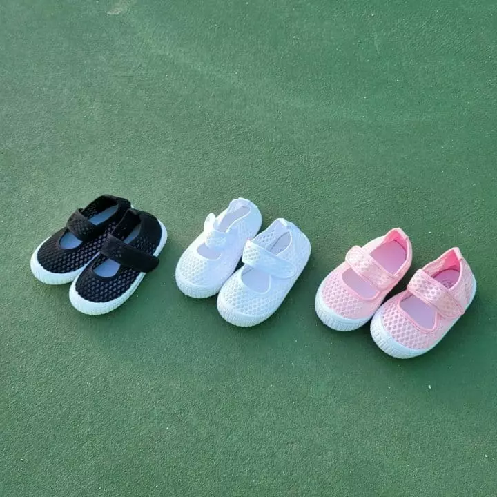 Miso - Korean Children Fashion - #magicofchildhood - Mesh Banding Shoes