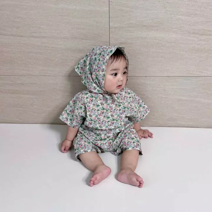 Moran - Korean Baby Fashion - #babygirlfashion - Flower Bodysuit with Bonnet - 12