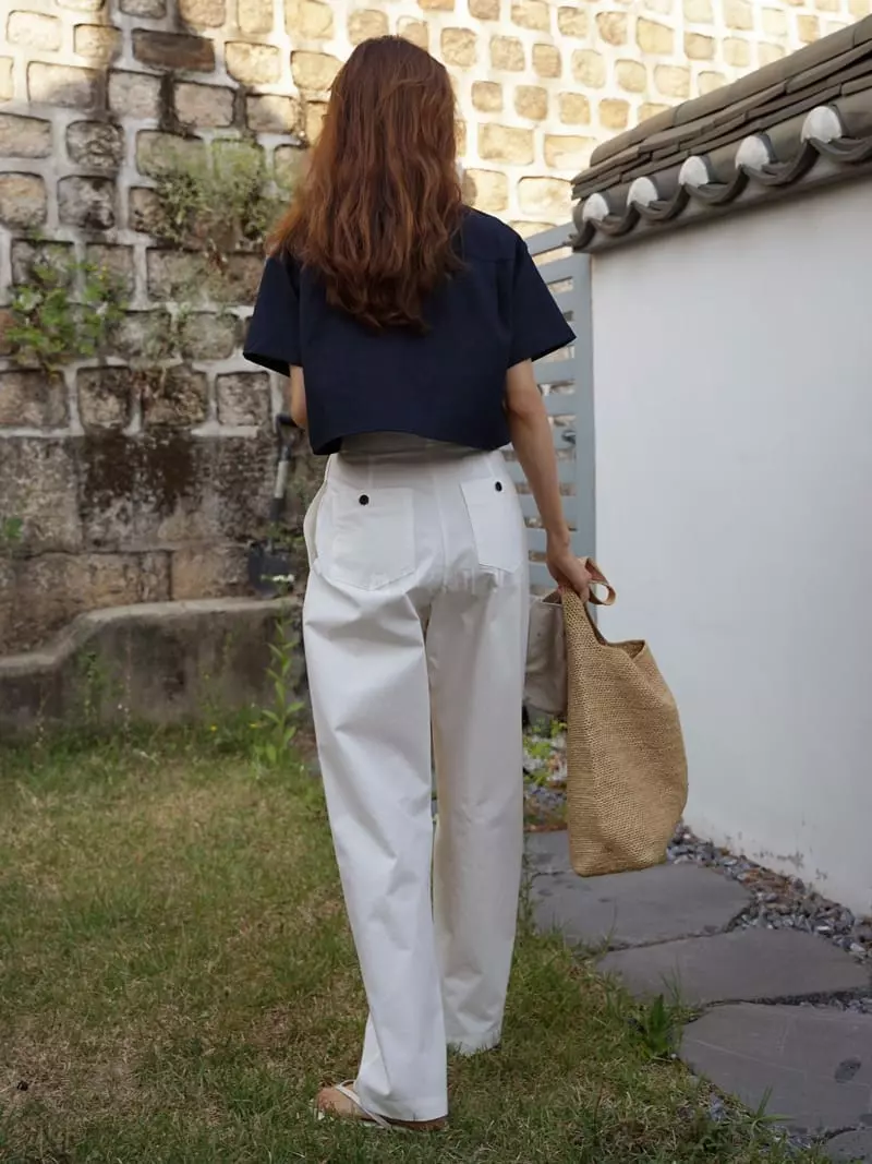Nan - Korean Women Fashion - #momslook - Rain Crop Shirt - 3