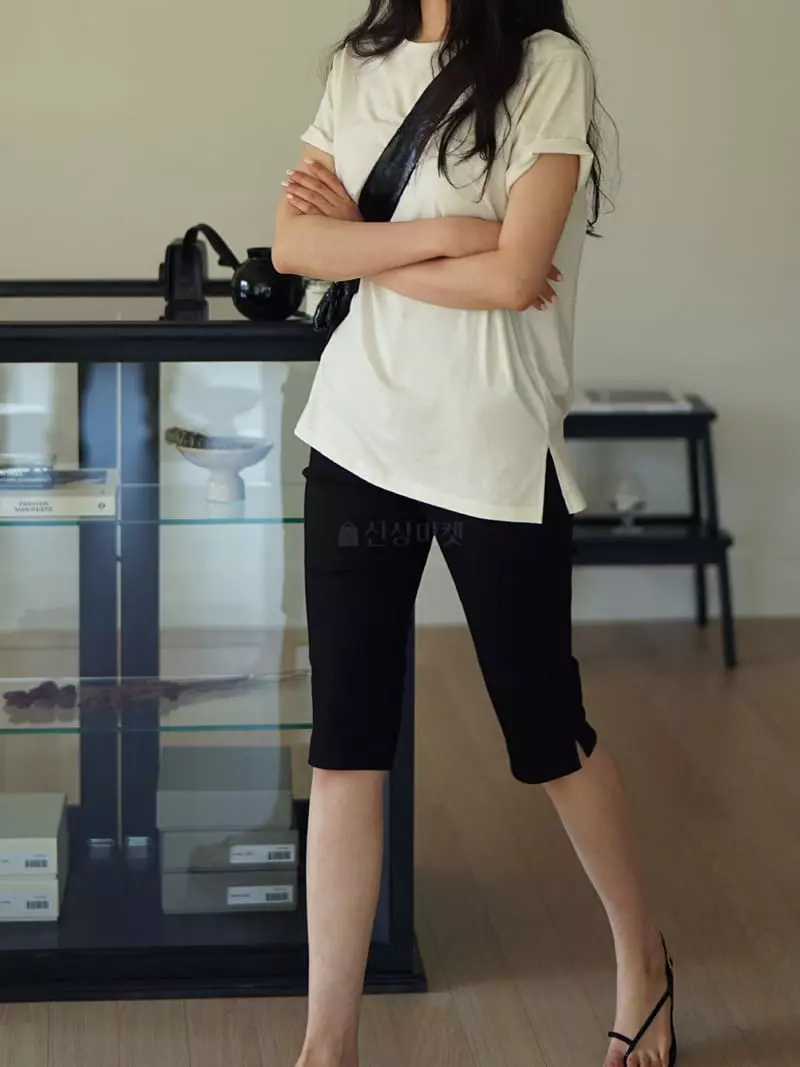 Nan - Korean Women Fashion - #restrostyle - Modal Round Tee - 6