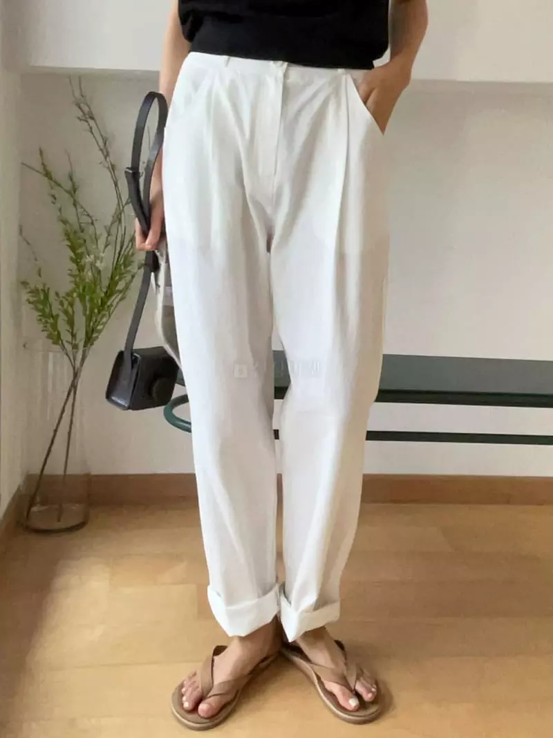 Nan - Korean Women Fashion - #thatsdarling - Linen Roll-up Pants - 2