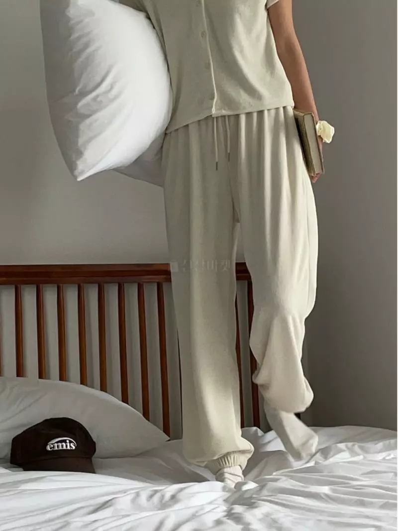 Nan - Korean Women Fashion - #thatsdarling - Terry Pants - 4