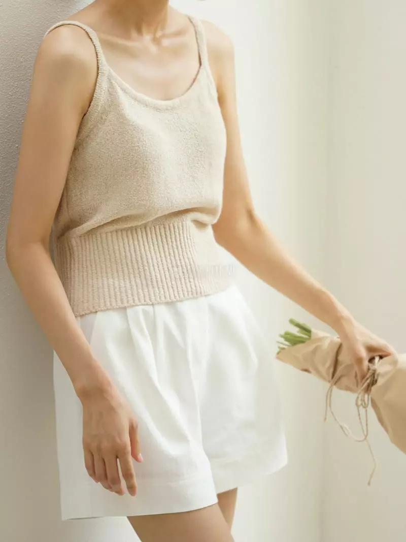 Nan - Korean Women Fashion - #thelittlethings - Bookle H Sleeveless Top - 6