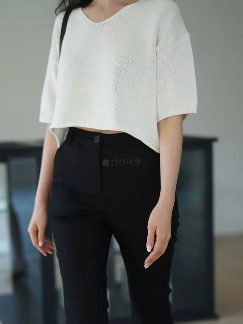 Nan - Korean Women Fashion - #womensfashion - Olson V Neck Knit - 6