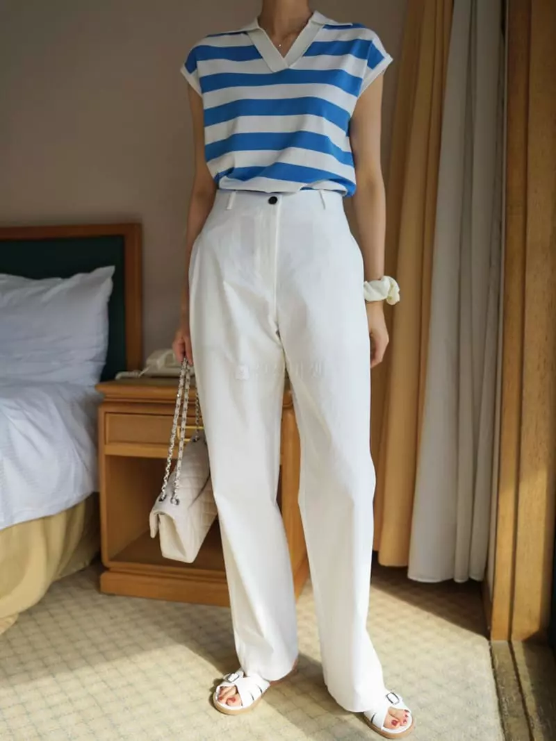 Nan - Korean Women Fashion - #womensfashion - Stripes Collar Sleevelesas