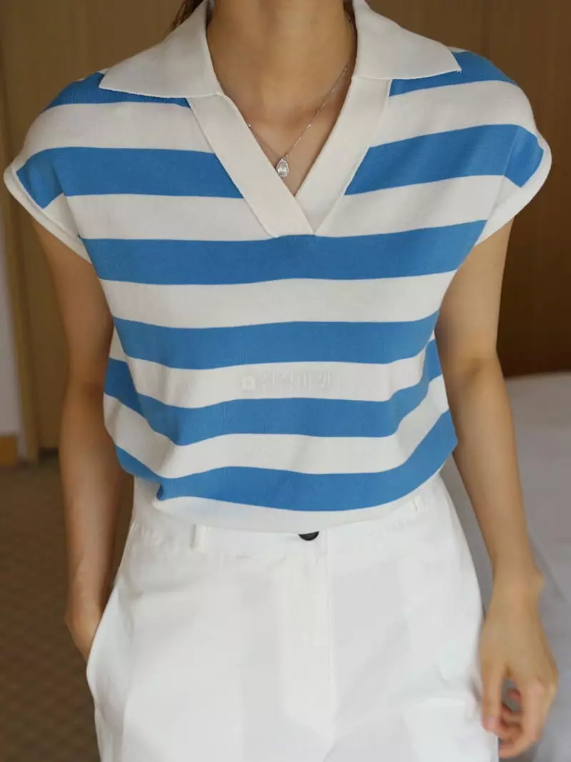 Nan - Korean Women Fashion - #womensfashion - Stripes Collar Sleevelesas - 3