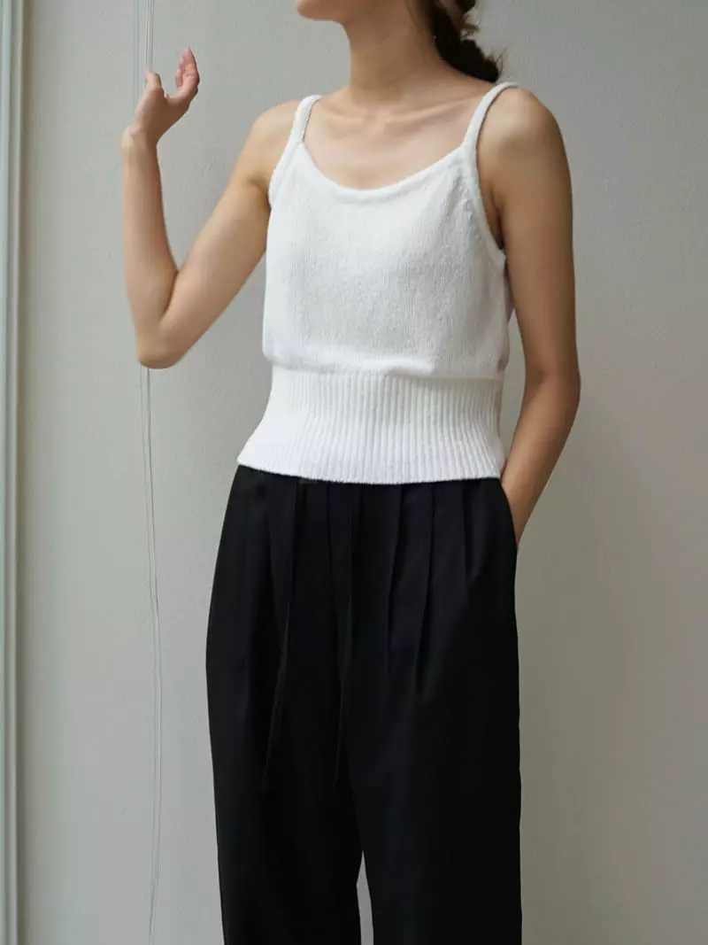 Nan - Korean Women Fashion - #womensfashion - Bookle H Sleeveless Top - 8