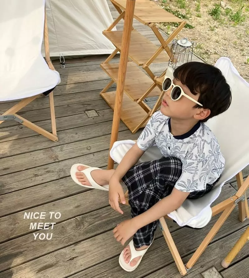 Nice To Meet You - Korean Children Fashion - #designkidswear - Sketch Henry Neck Tee