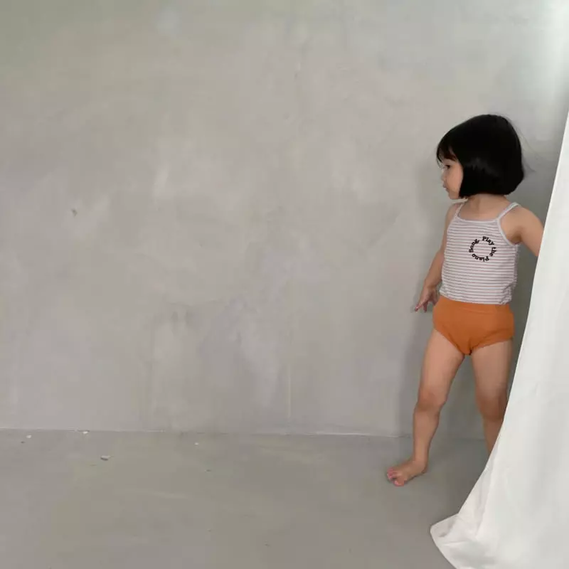 Oing - Korean Children Fashion - #todddlerfashion - Ggomi Sleeveless Easywear - 2