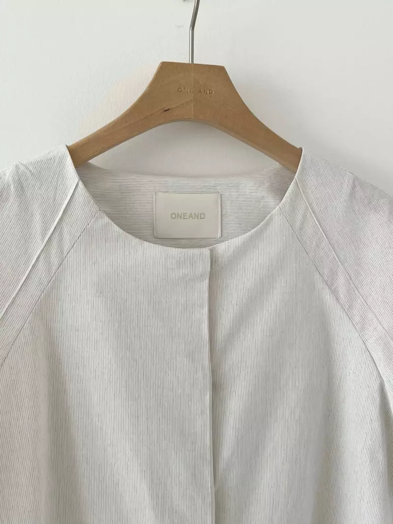Oneand - Korean Women Fashion - #momslook - Wavy Blouse - 2