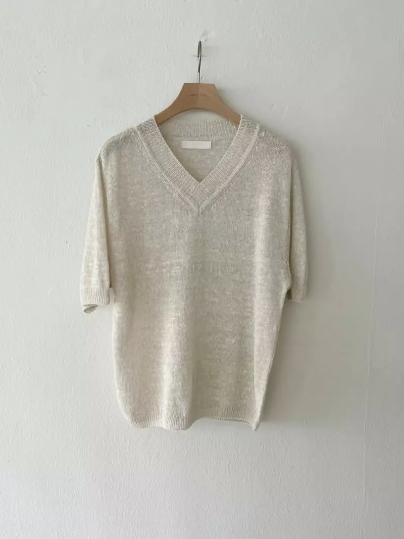 Oneand - Korean Women Fashion - #pursuepretty - V Knit Tee - 2