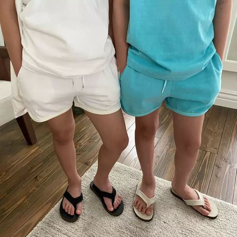 Our - Korean Children Fashion - #prettylittlegirls - After Paint Sleeveless Top Bottom Set - 2