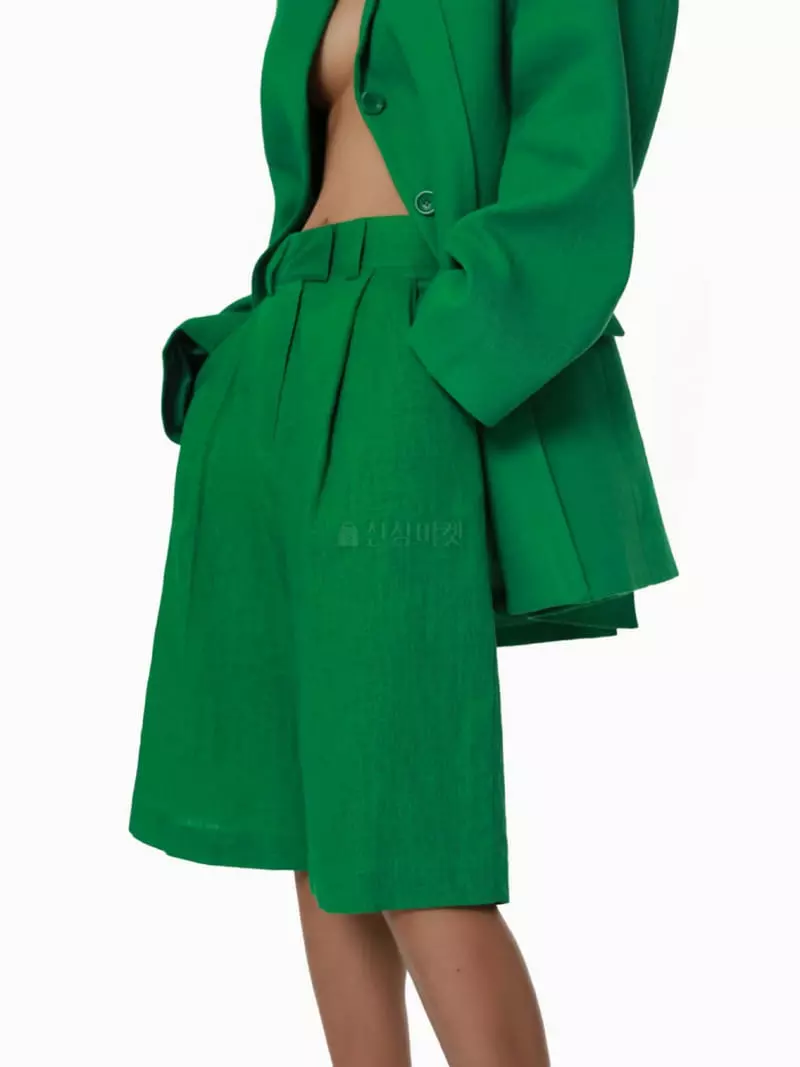 Paper Moon - Korean Women Fashion - #womensfashion - Pintuck Shorts - 3