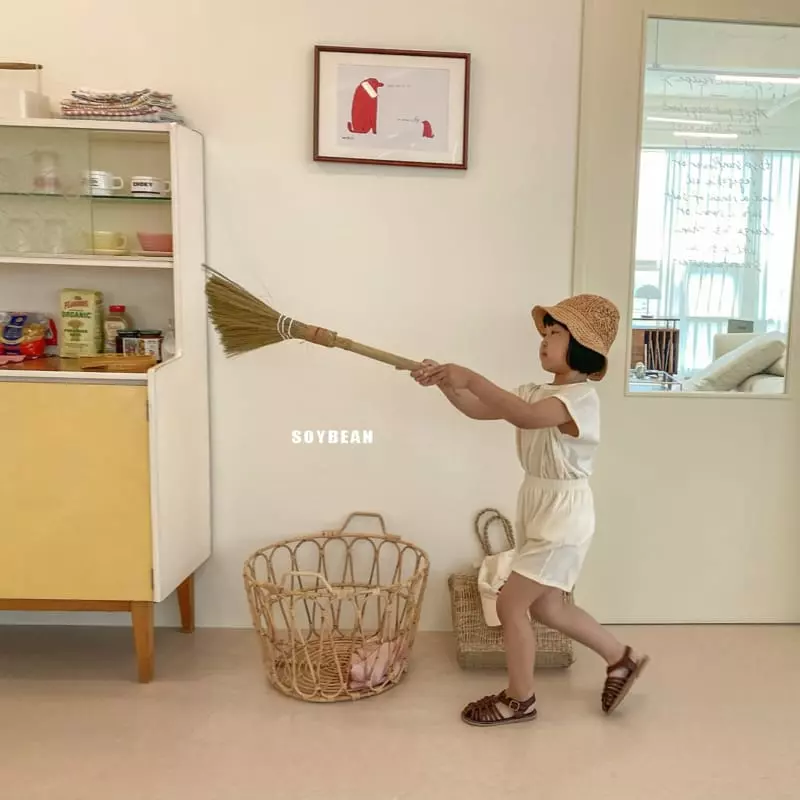 Soybean - Korean Children Fashion - #designkidswear - Cap Sleeves Rolly Pop Top Bottom Set