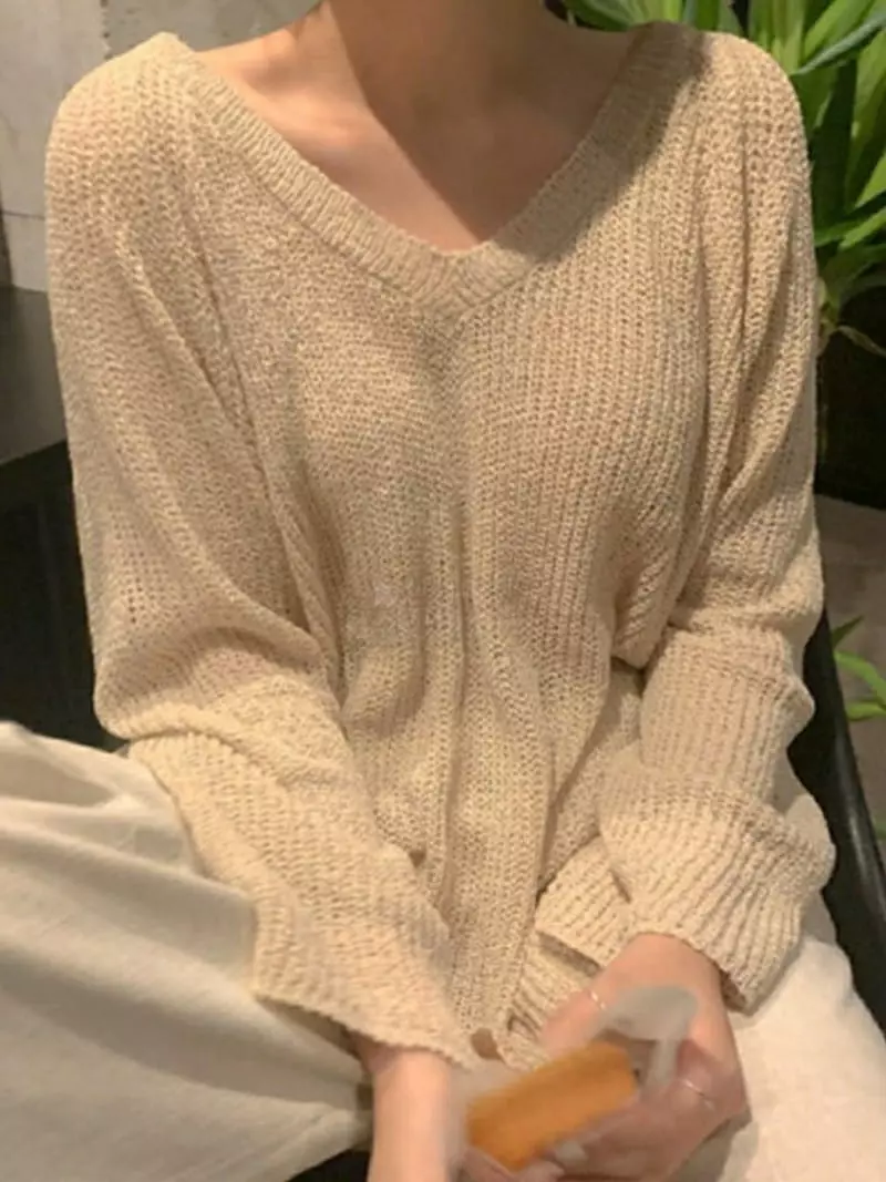 To U - Korean Women Fashion - #momslook - Hazzi Bookle V Knit Tee - 3