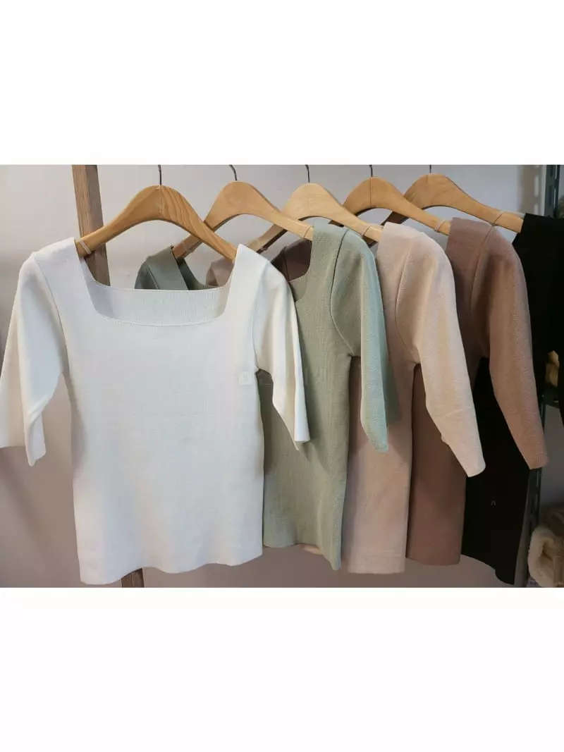 To U - Korean Women Fashion - #womensfashion - Jully Square Tee - 4