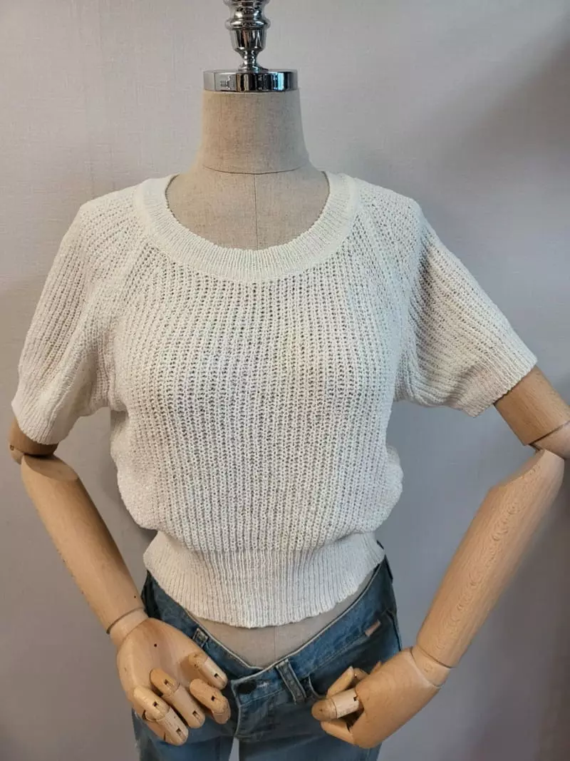 To U - Korean Women Fashion - #momslook - Wood Back Slit Round Knit Tee - 4