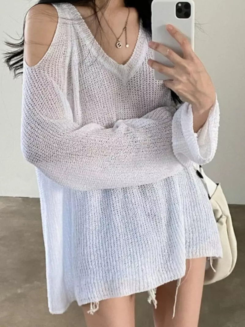 To U - Korean Women Fashion - #womensfashion - Rome Bookle Slit B Knit Tee - 3