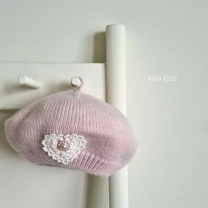 Aida - Korean Children Fashion - #kidzfashiontrend - Heart Beret Hat (1~4y) - 6
