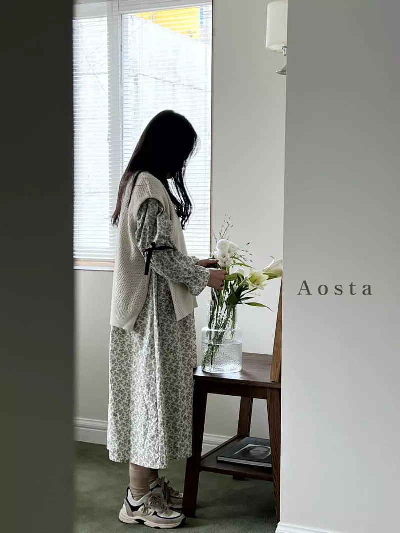 Aosta - Korean Women Fashion - #womensfashion - Mom Twid Knit Vest - 12