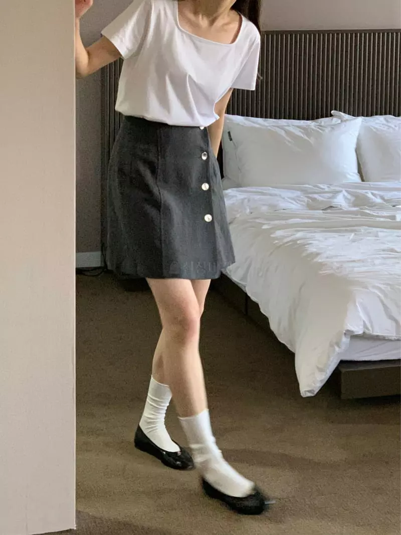 Baking Powder - Korean Women Fashion - #womensfashion - Clari Short Sleeves Tee - 5