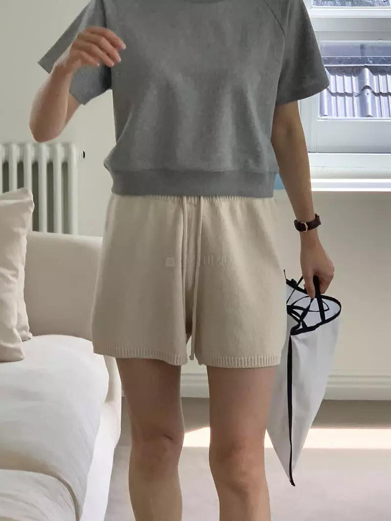 Baking Powder - Korean Women Fashion - #womensfashion - Cos Crop Tee - 5