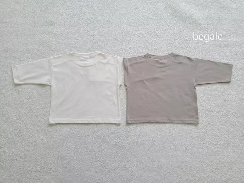 Beagle - Korean Children Fashion - #magicofchildhood - B Bold Lettering Tee - 3