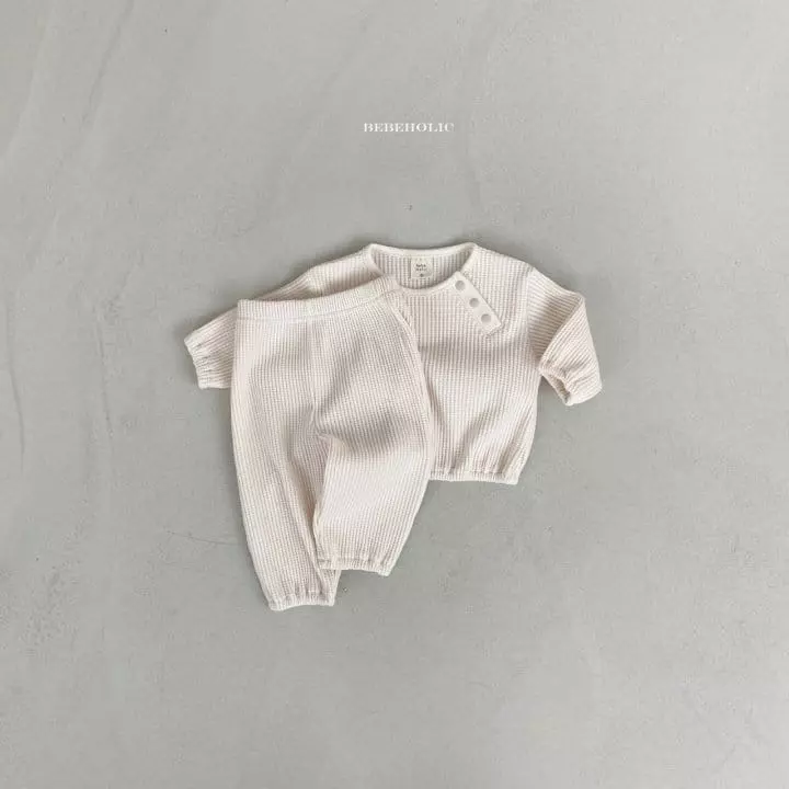 Bebe Holic - Korean Baby Fashion - #babyclothing - Cream Waffle Top Bottom Set - 10