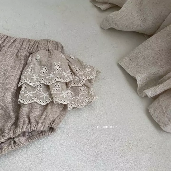 Bebe Holic - Korean Baby Fashion - #babyoninstagram - Moa Frill Bloomers - 12