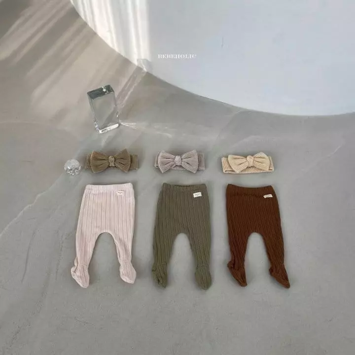 Bebe Holic - Korean Baby Fashion - #babyootd - Knit Foot Leggings