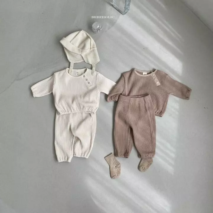 Bebe Holic - Korean Baby Fashion - #babyootd - Cream Waffle Top Bottom Set