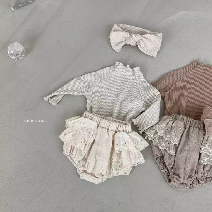 Bebe Holic - Korean Baby Fashion - #onlinebabyboutique - Moa Frill Bloomers - 2